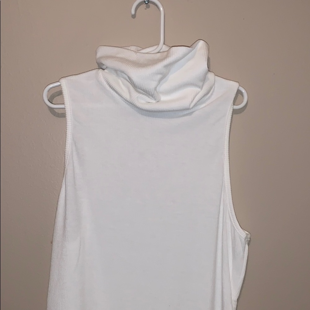 Cute high knit tank top